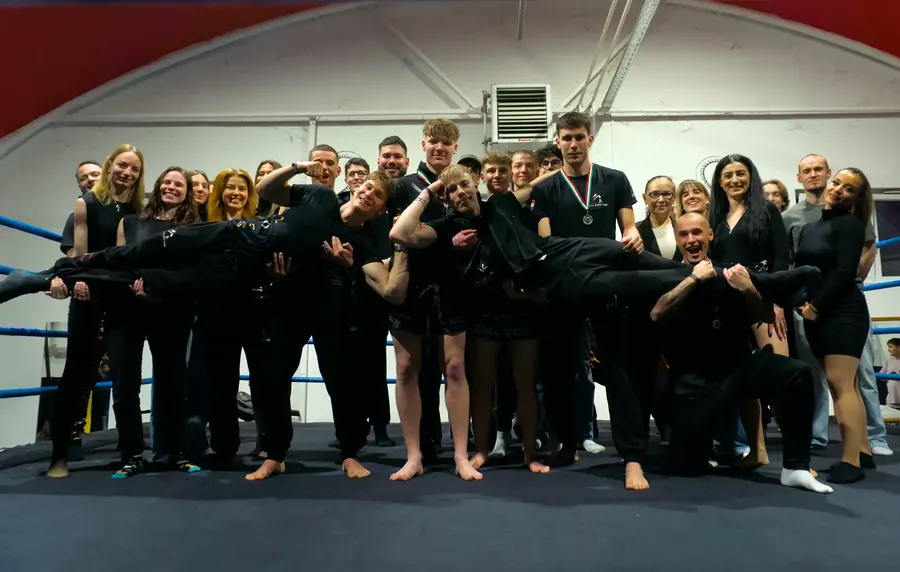 Kiss Fighting Academy csapat